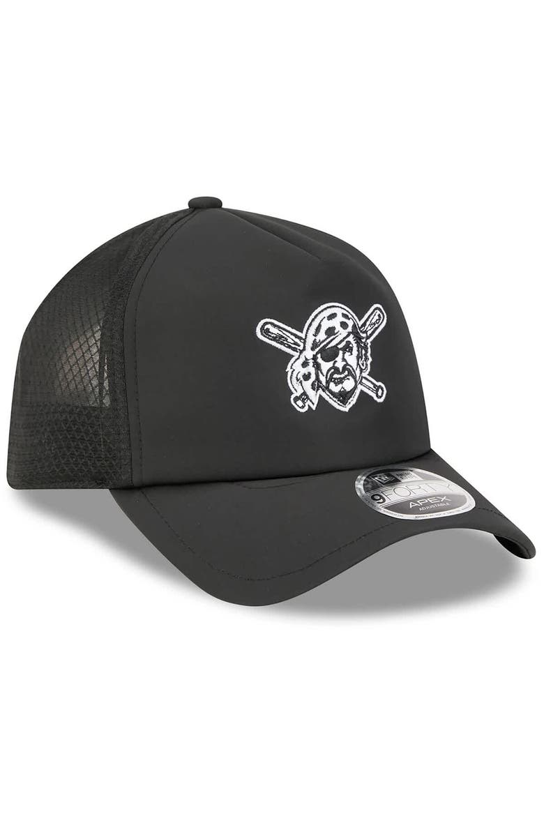 Men's New Era Black Pittsburgh Pirates 2026 Batting Practice Alternate Apex 9FORTY Adjustable Hat, Alternate, color, Black