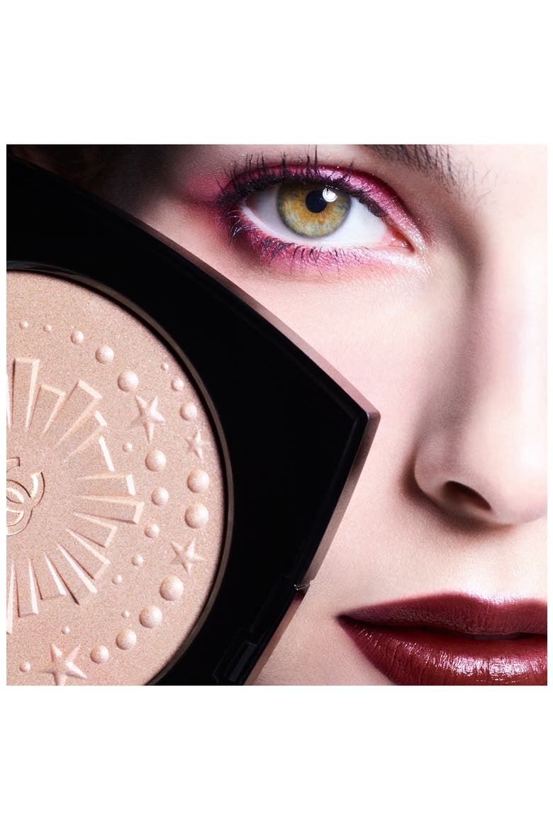 CHANEL DIAMOND DUST フェイス パウダー DIAMOND DUST Oversize Illuminating Powder (Women) | Nordstrom