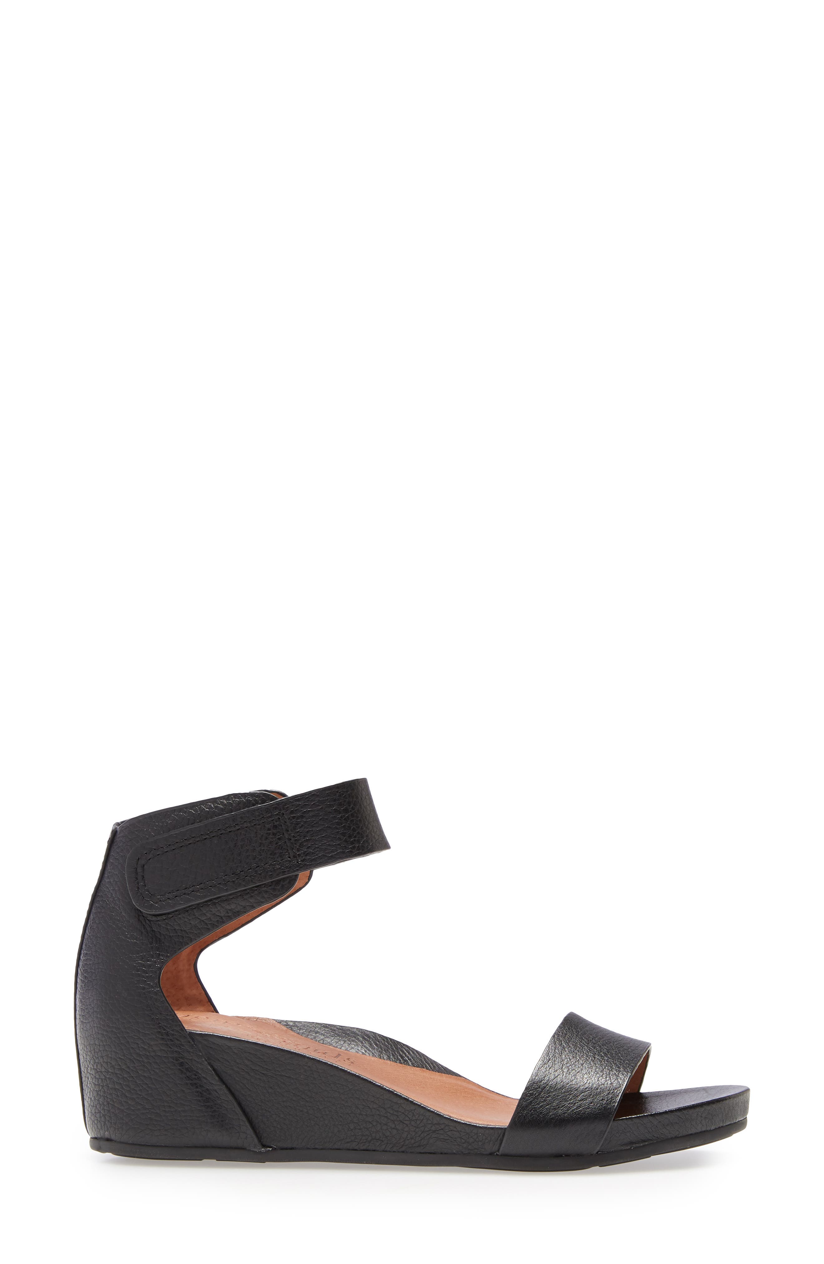 Gentle Souls Signature Gianna Wedge Sandal, Alternate, color, 