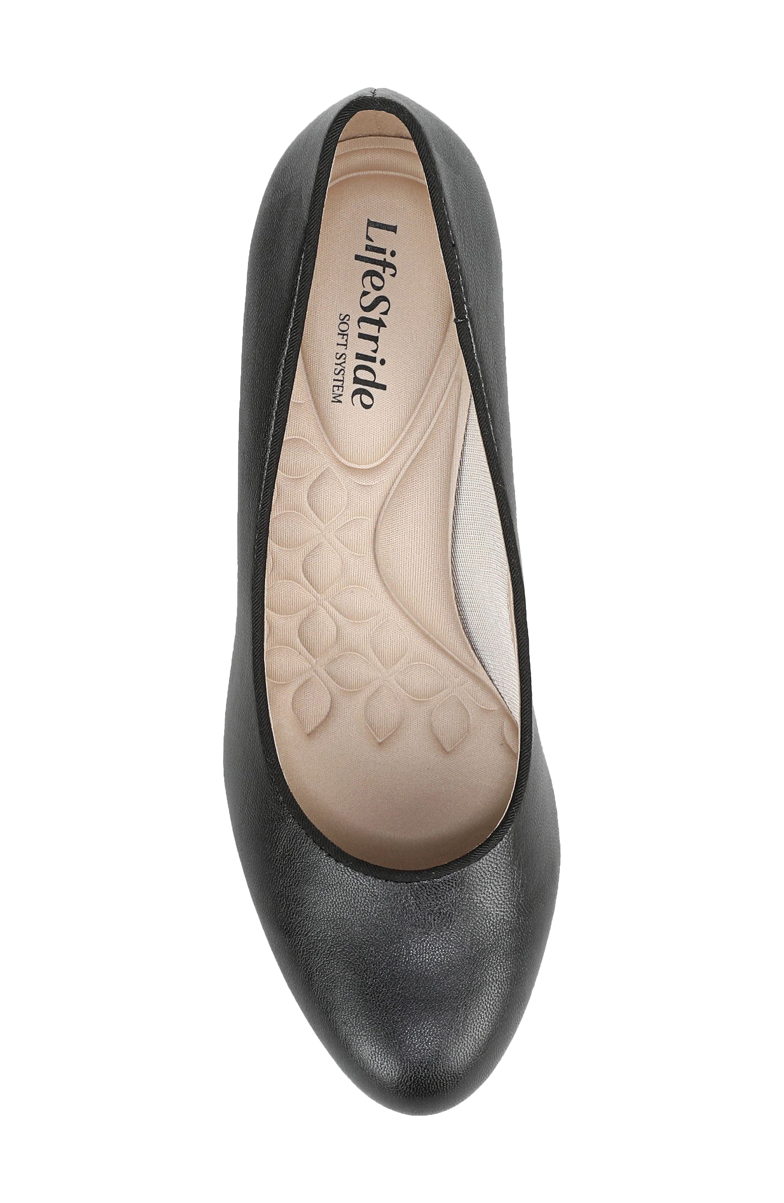 LifeStride Parigi Plus Pump, Alternate, color, Black