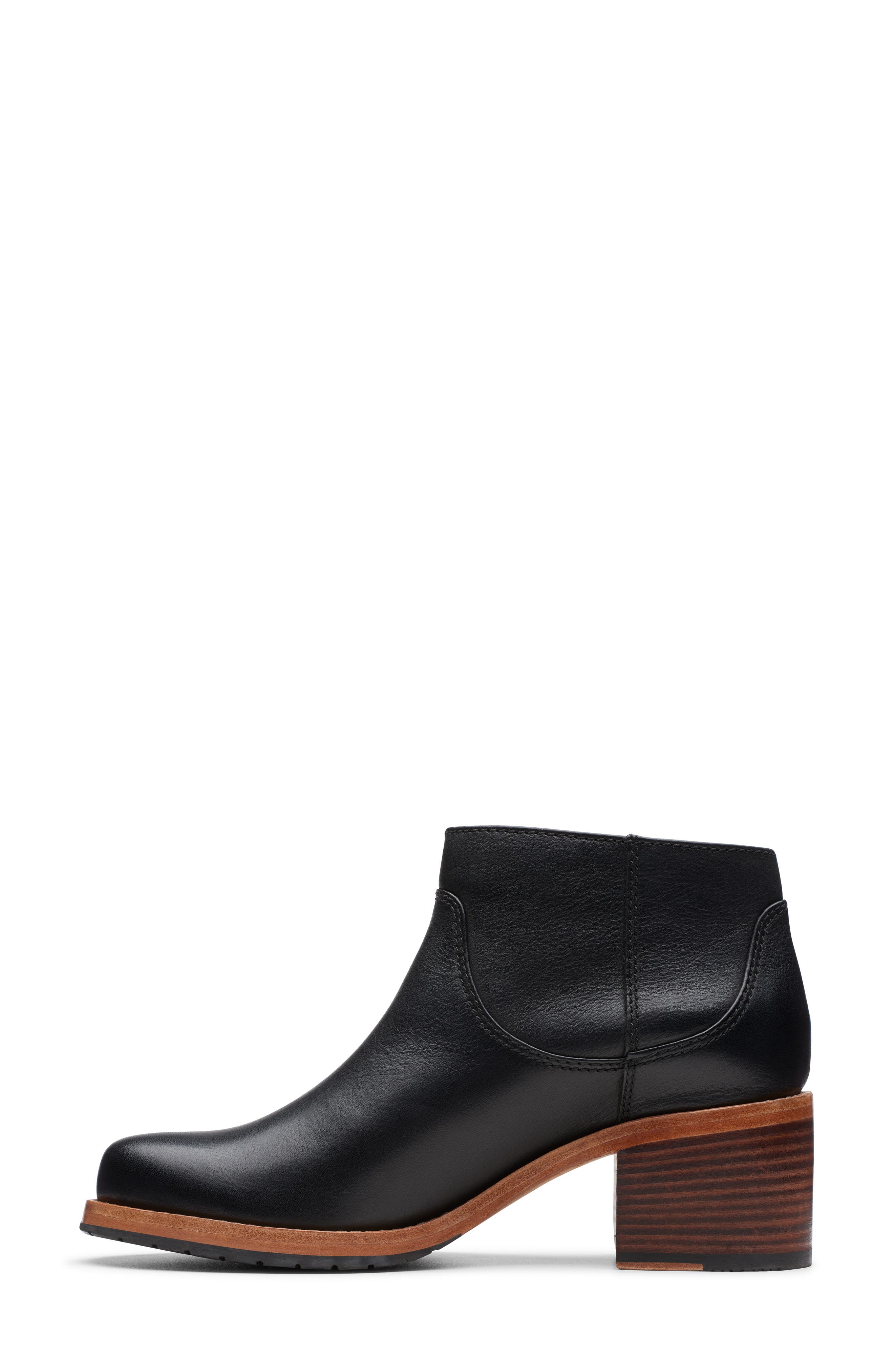 Clarks<sup>®</sup> Clarkdale Dawn Bootie, Alternate, color, 