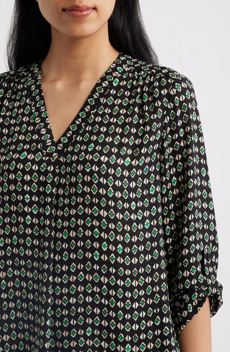 AK ANNE KLEIN Geo Pattern V-Neck Top, Alternate, color, Anne Black Multi