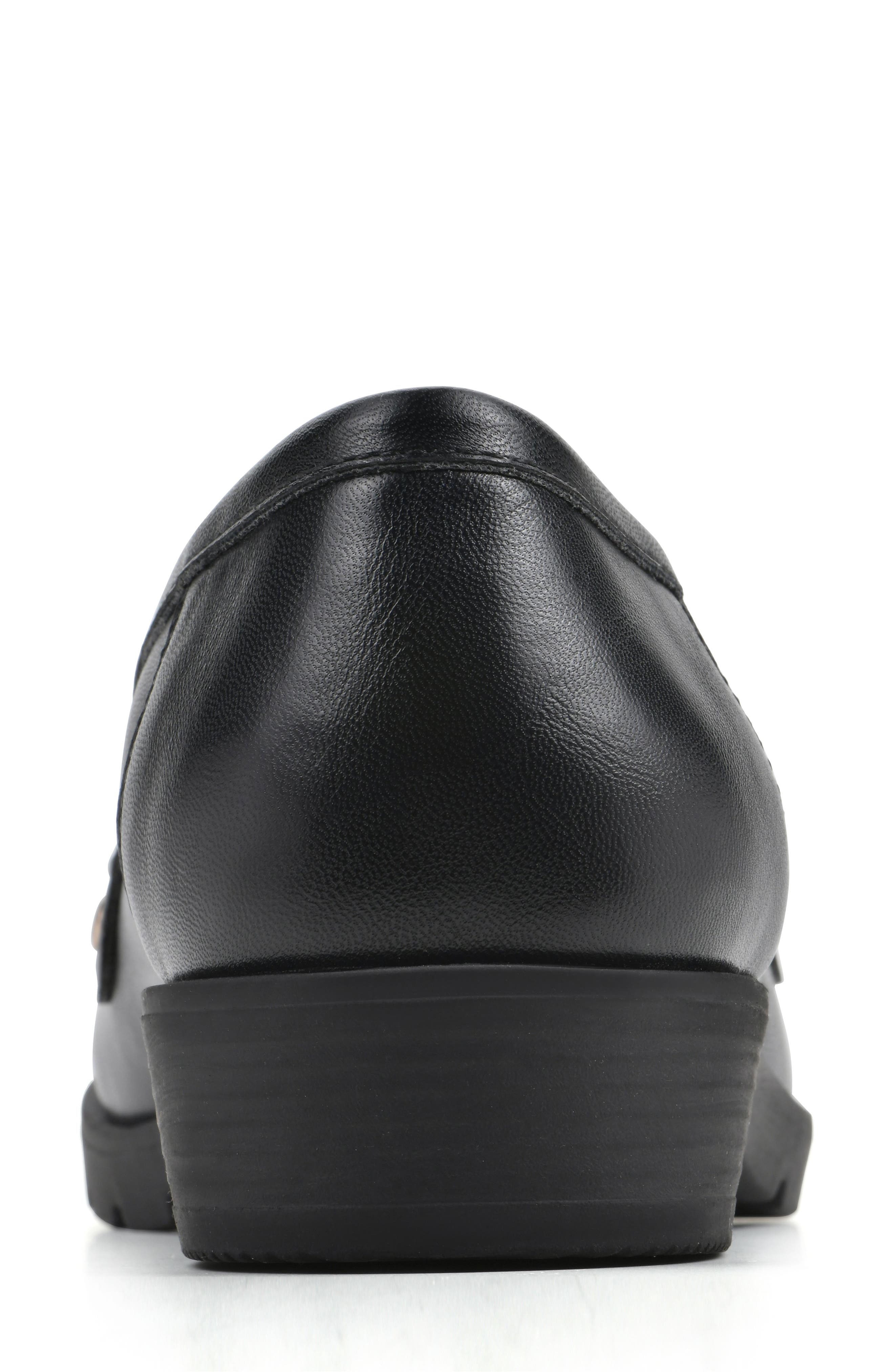 CLIFFS BY WHITE MOUNTAIN Galeena Buckle Kiltie Loafer, Alternate, color, Black/ Smooth