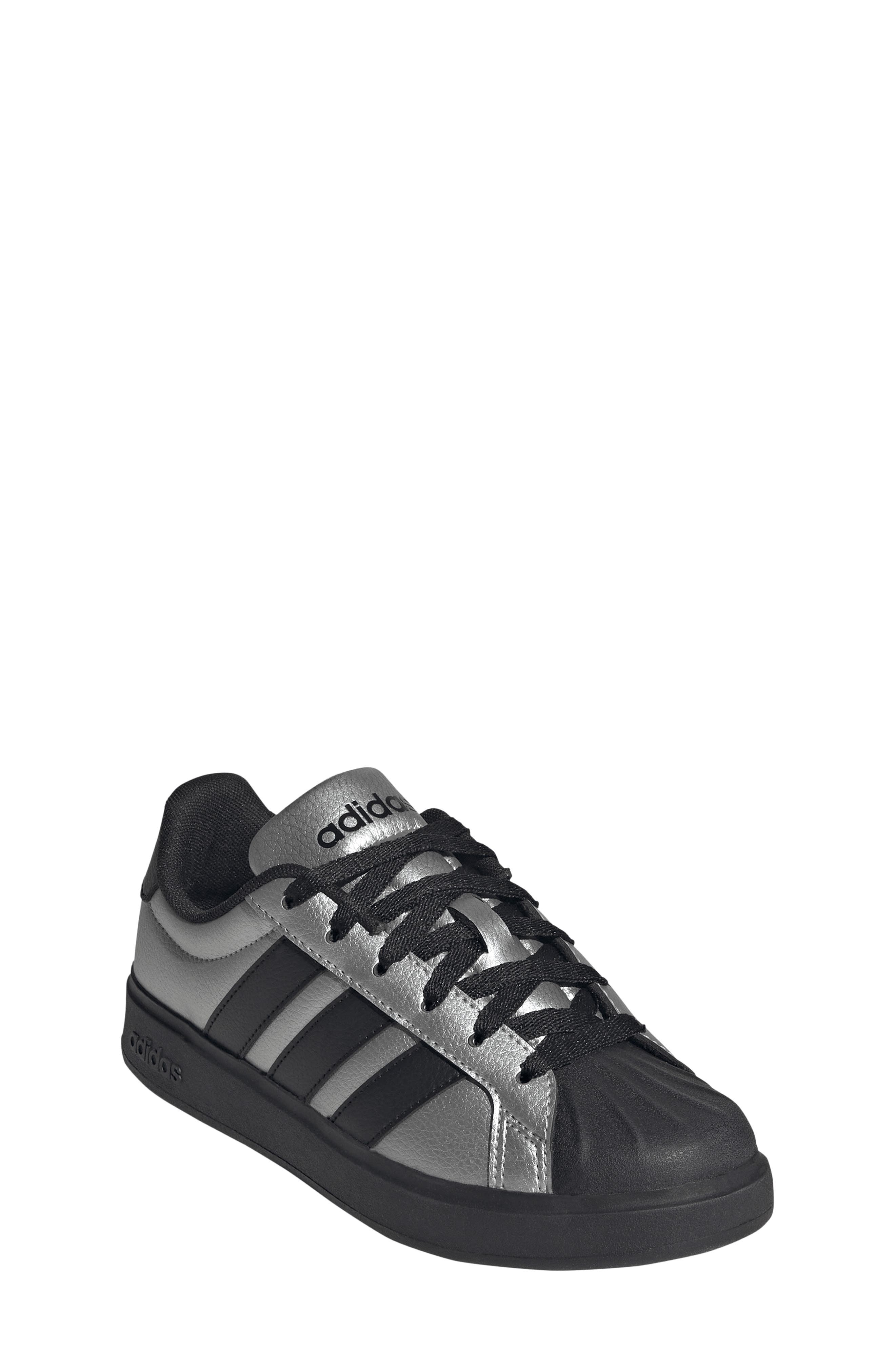 SILVER METALLIC/ CORE BLACK