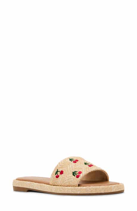 Madden Girl <p>Addie Embroidered Slide Sandal (Women)</p>