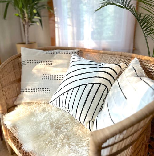 Mbare Organic Lines White Sadza Pillow Cover 46cm In White