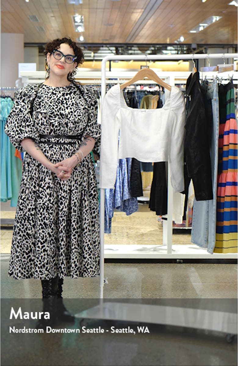 Khloe Linen Top, sales video thumbnail