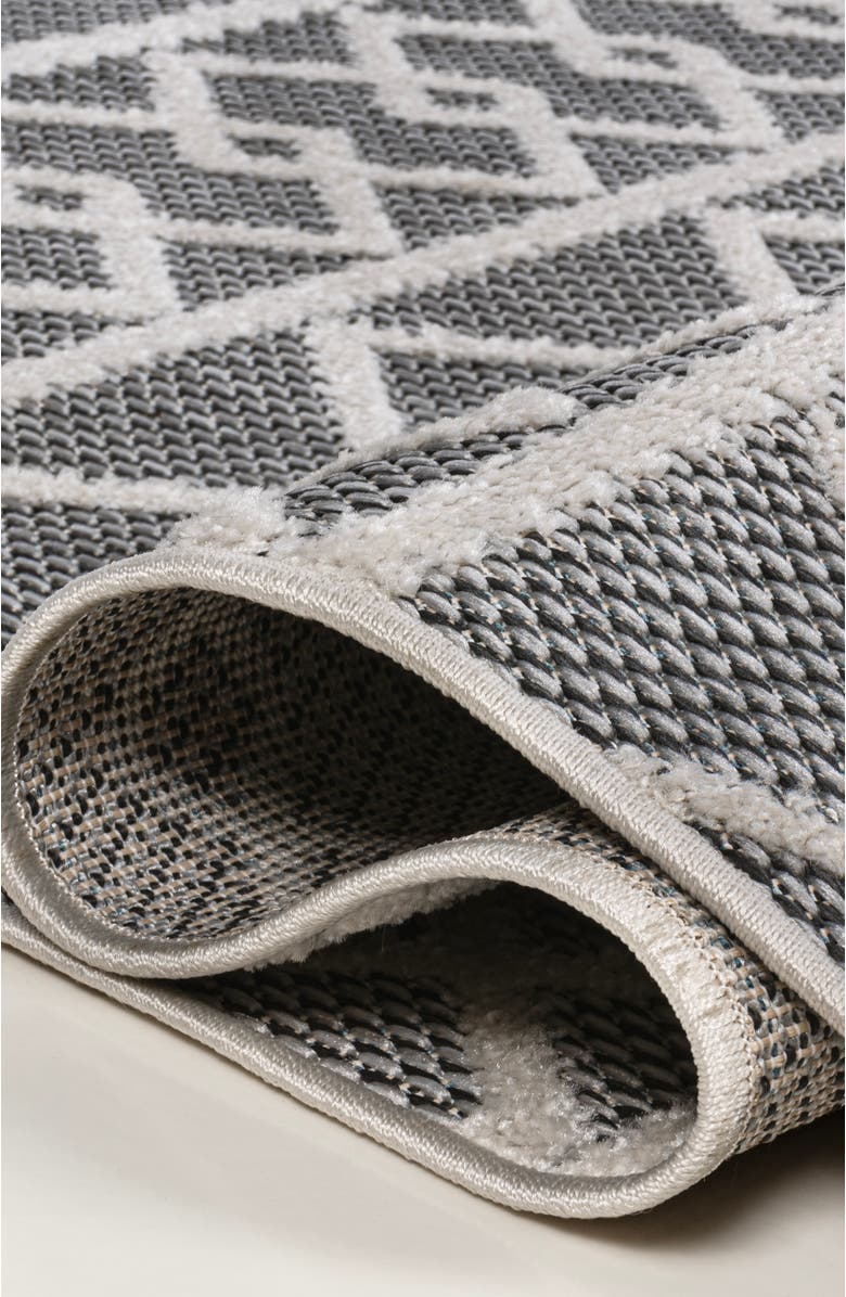 JONATHAN Y Aylan High-Low Pile Knotted Trellis Geometric Indoor/Outdoor Area Rug, Alternate, color, Black/Ivory