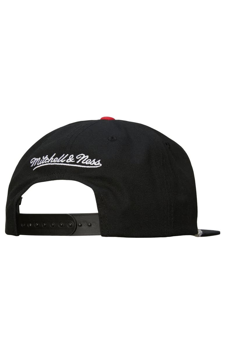 Mitchell & Ness Men's Mitchell & Ness Black Detroit Red Wings Ascend Deadstock Snapback Hat, Alternate, color, Black