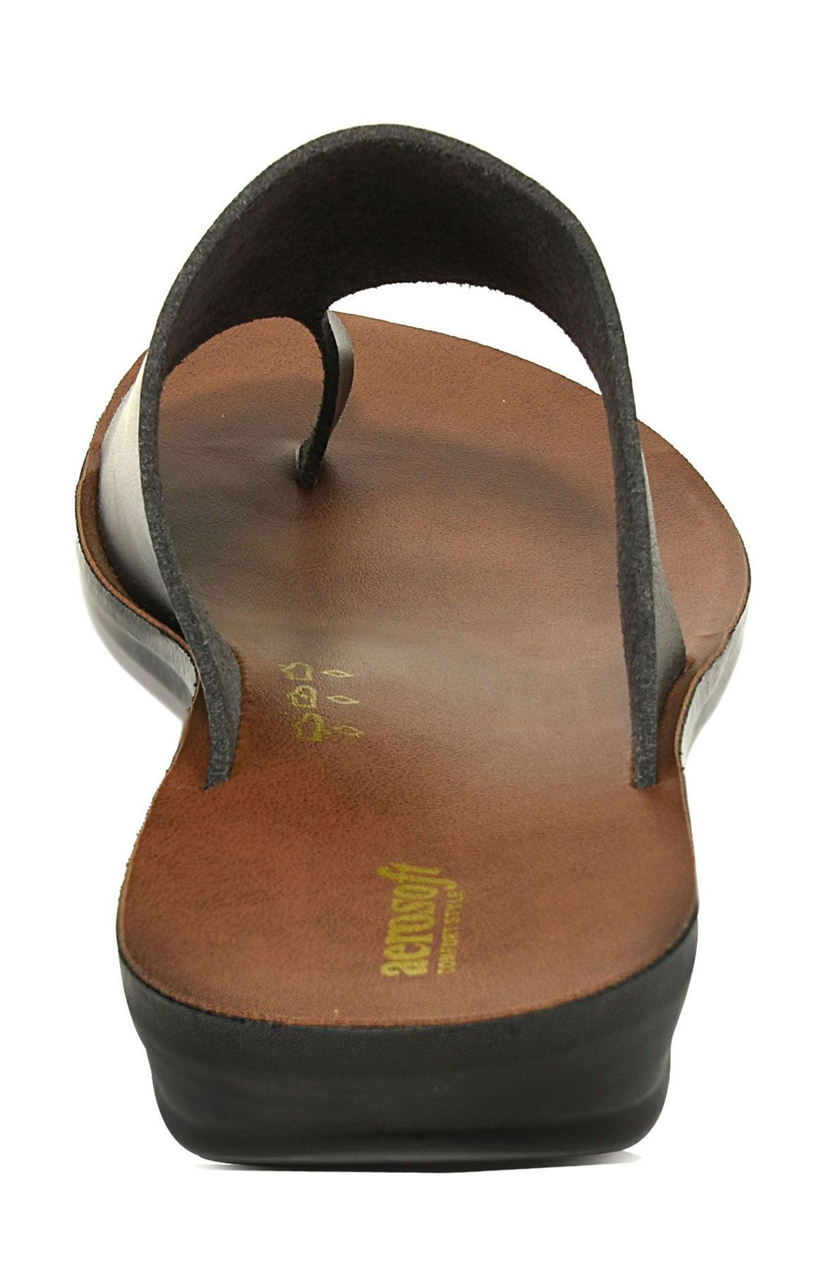 AEROSOFT Daffodil Vintage Thong Sandal, Alternate, color, Black