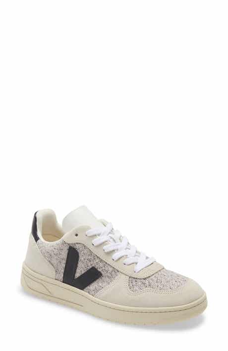 V-10 Sneaker