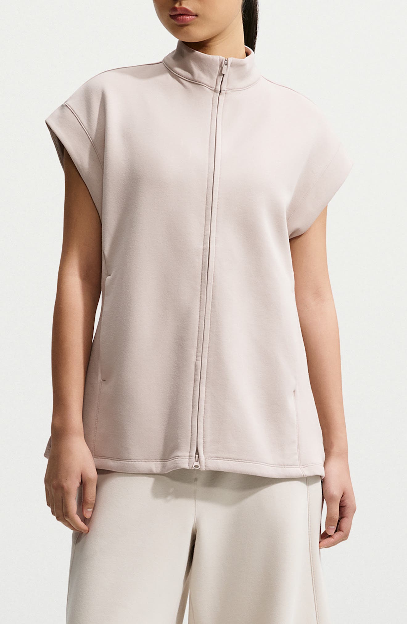 selected CREAM II/ COLLEGE GREY