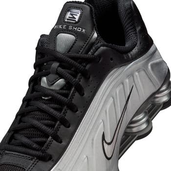 靴 Nike Shox R4 Black llic Silver 28.5 Shop Nike Shox R4 'Black Metallic Silver' Men's Shoes