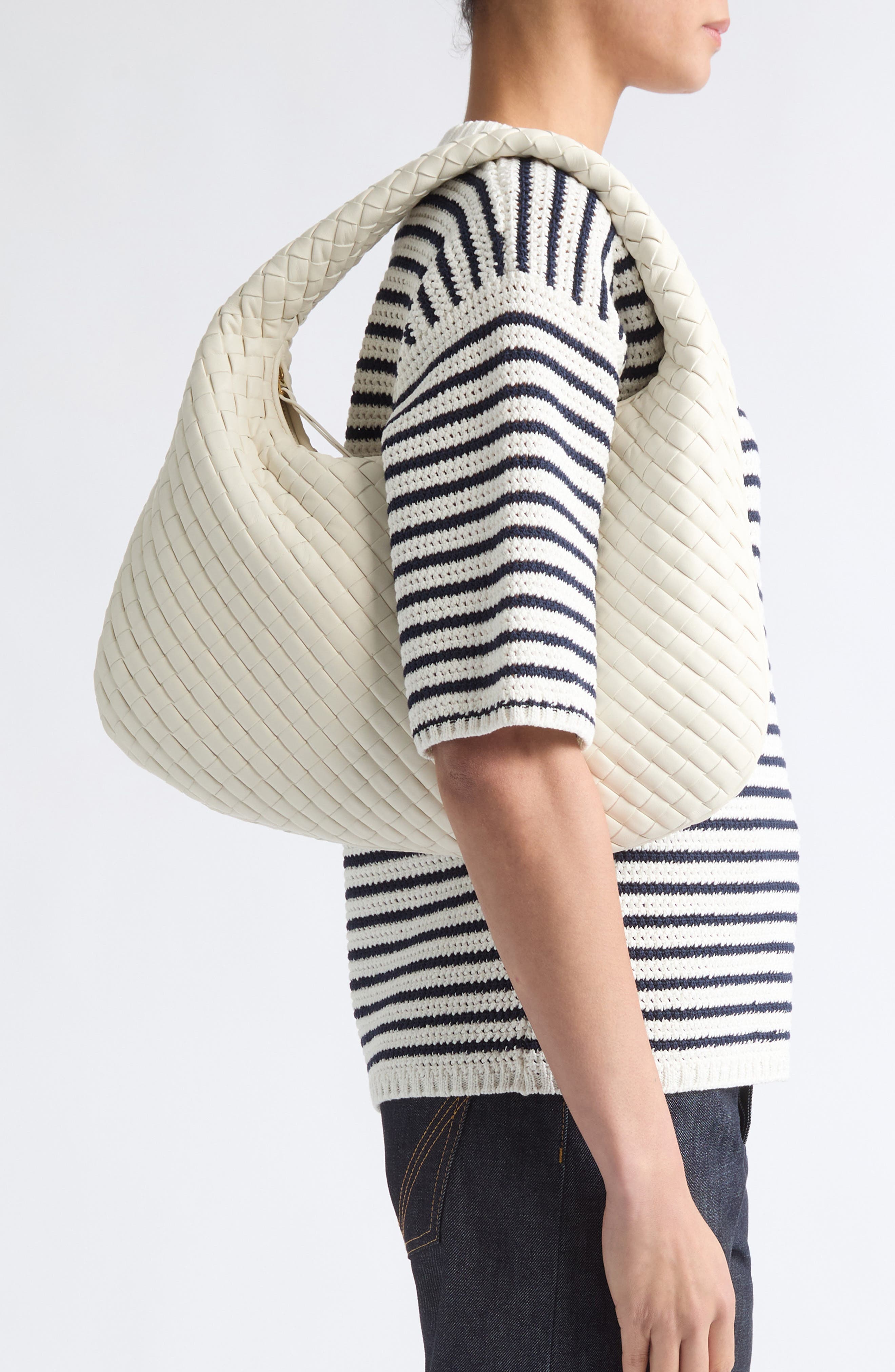 Veneta Medium Leather Shoulder Bag, Alternate, color, 9537 ALABASTER-MUSE BRASS