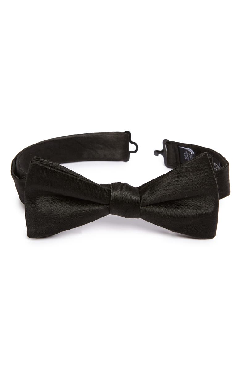 Nordstrom Solid Silk Bow Tie, Main, color, 
