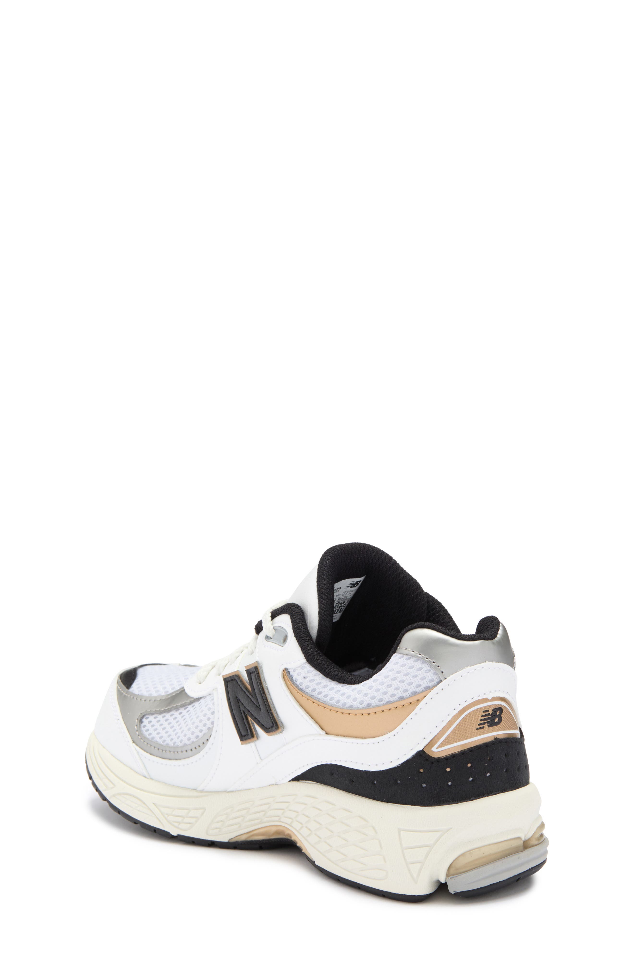 New Balance Kids' 2002R Sneaker, Alternate, color, White/ Black