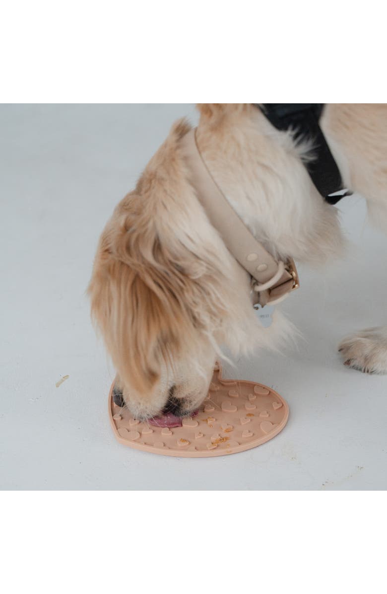 Dexypaws Enrichment Lick Mat Blush Pink Heart Grooved Silicone, Alternate, color, Pink