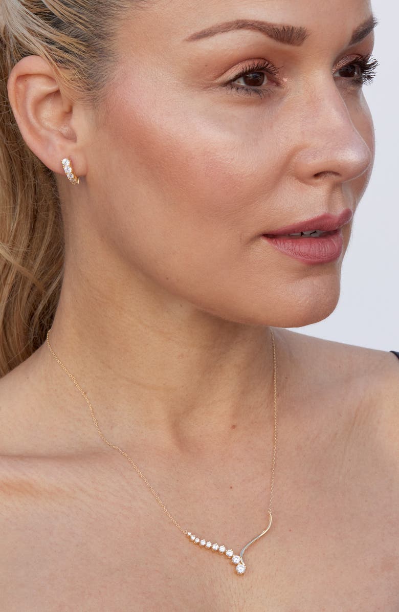 SAVVY CIE JEWELS Graduated Cubic Zirconia Bar Pendant Necklace, Alternate, color, 