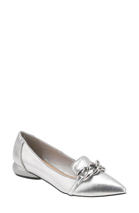 Mira Pointed Toe Flat (Women)