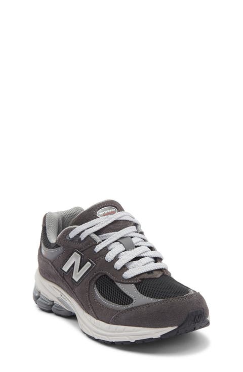 Kids' 2002R Sneaker (Walker, Toddler, Little Kid & Big Kid)