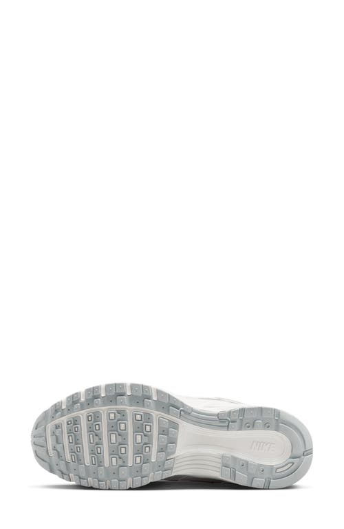 Nike P-6000 Se Sneaker In White