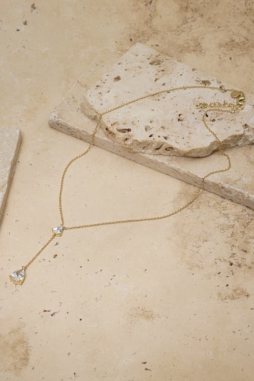 Untamed Petals Lane Crystal Pendant In Gold