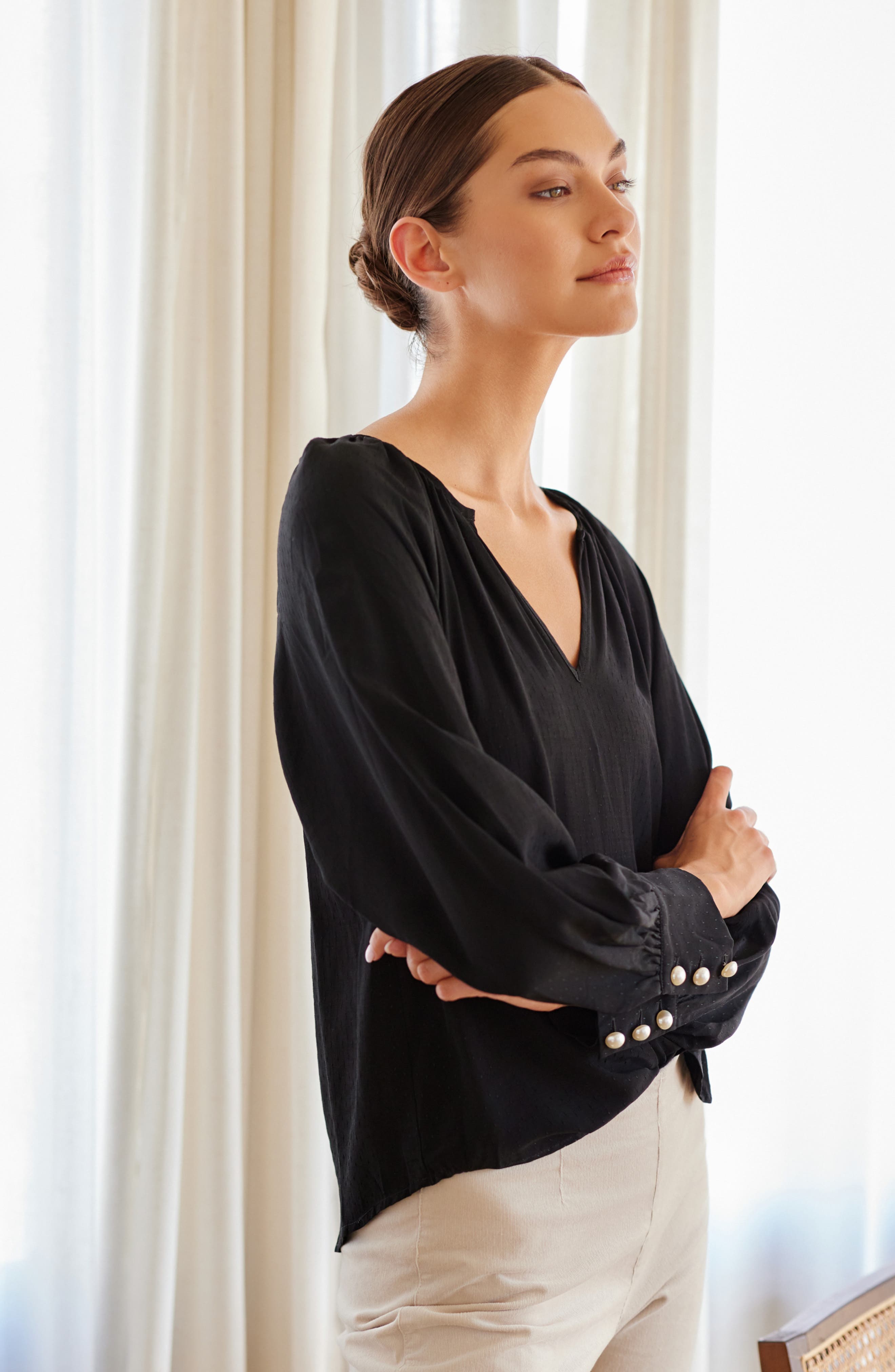 FIFTEEN TWENTY Nica Dot Jacquard Peasant Top (Women) | Nordstrom