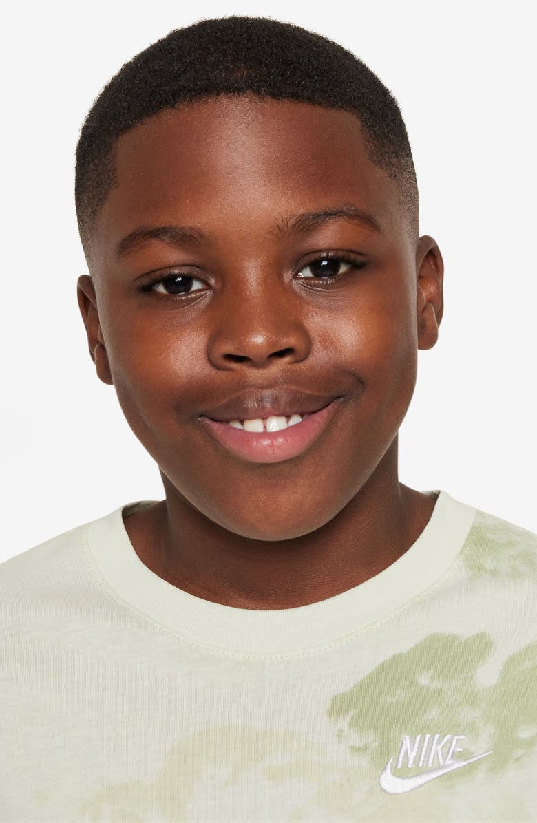 Nike Kids' Sportswear Club Tie-Dye T-Shirt, Alternate, color, 