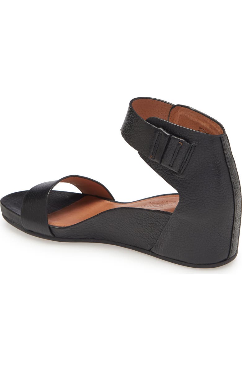 Gentle Souls Signature Gianna Wedge Sandal, Alternate, color,