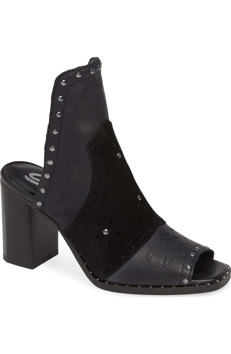 Sbicca Adalee Sandal, Main, color,