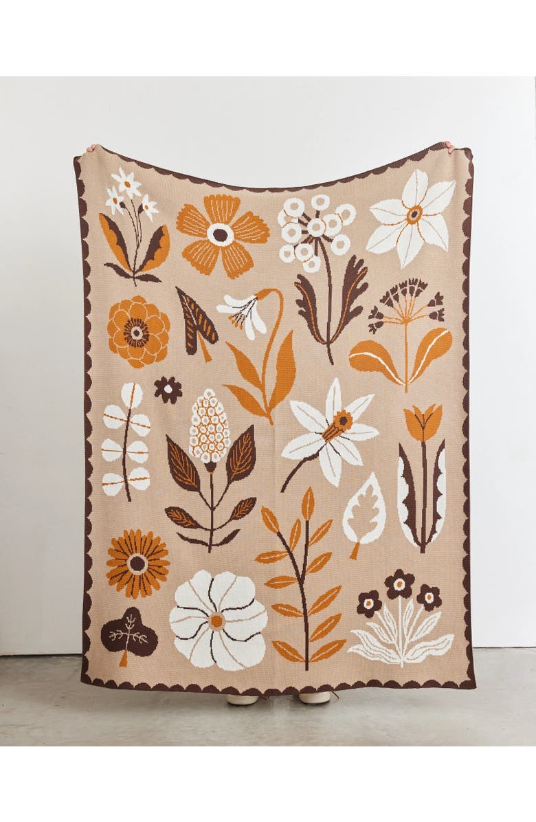 Biquette Petals Knit Throw Blanket, Alternate, color, Morning Light