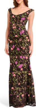 Dress the Population Josie Floral Appliqué Sleeveless Dress