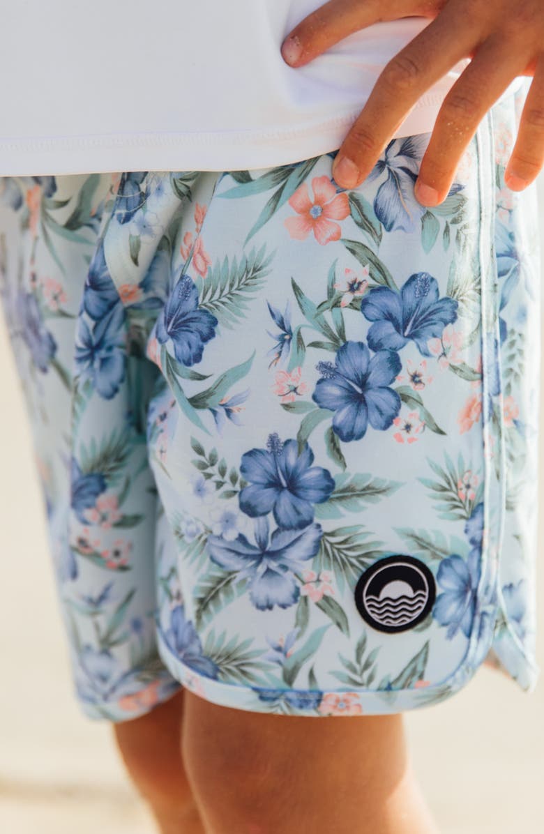 Feather 4 Arrow Kids' Scallop UPF 50+ Board Shorts, Alternate, color, Saltwater