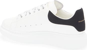 Oversized Sneaker