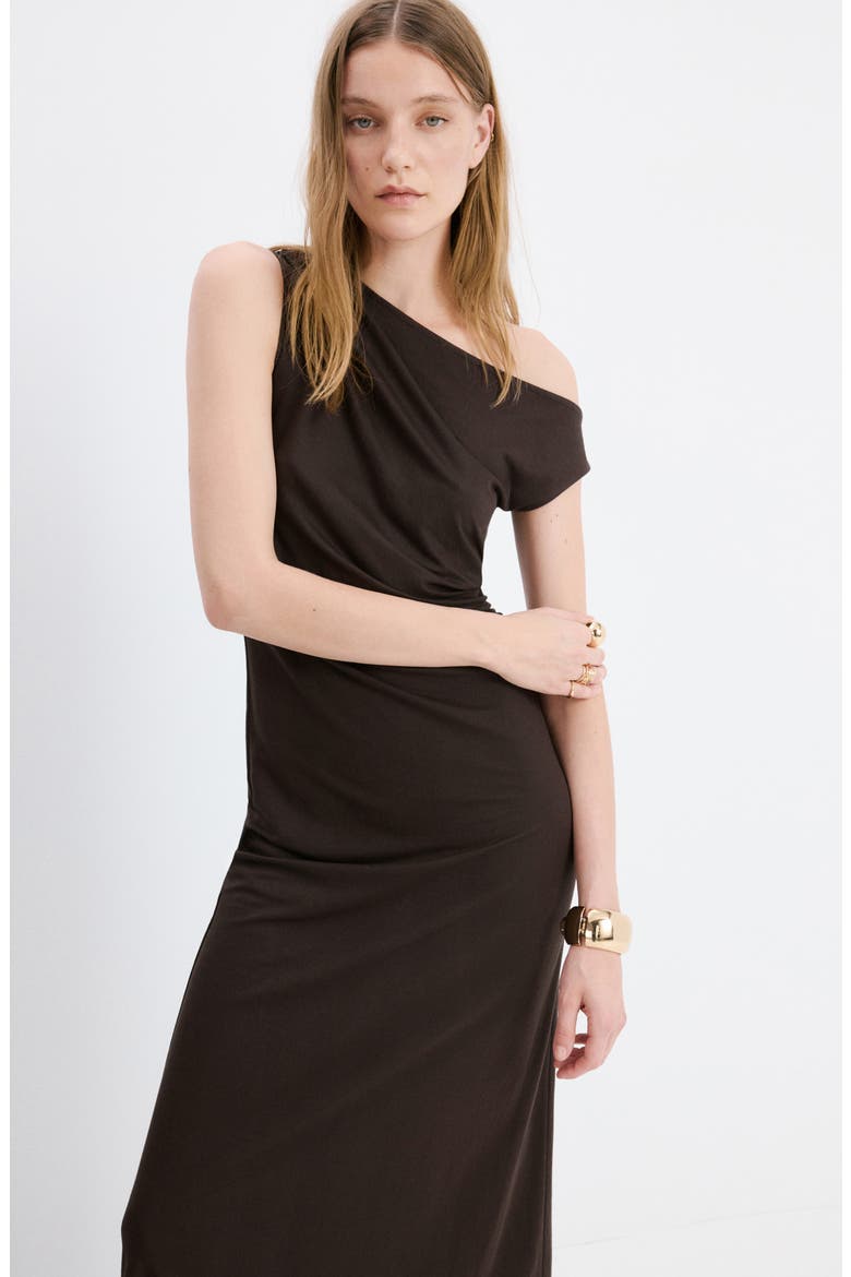 Pleated One-Shoulder Midi Dress, Alternate, color, BROWN