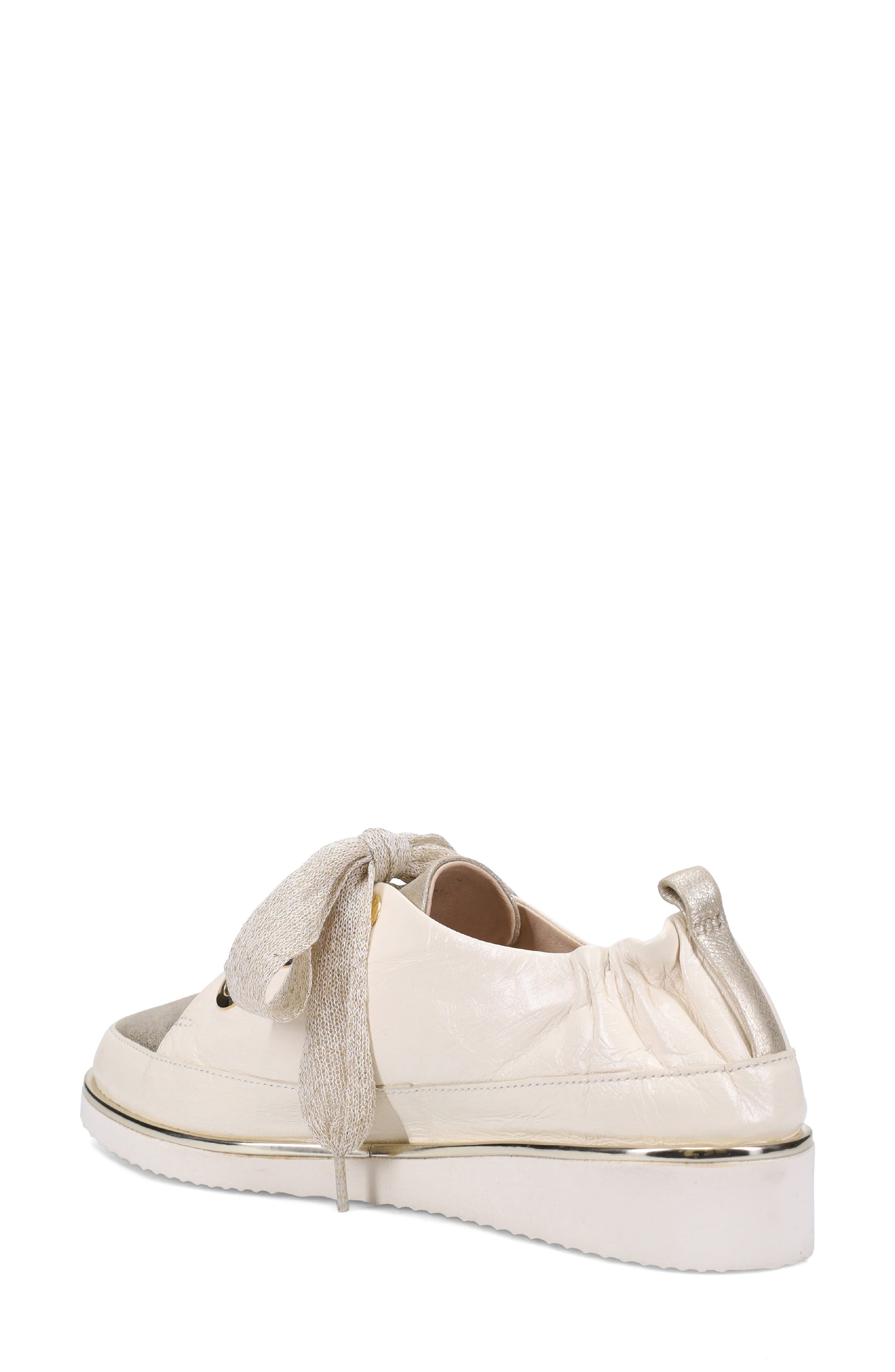 Novena Sneaker - image 4