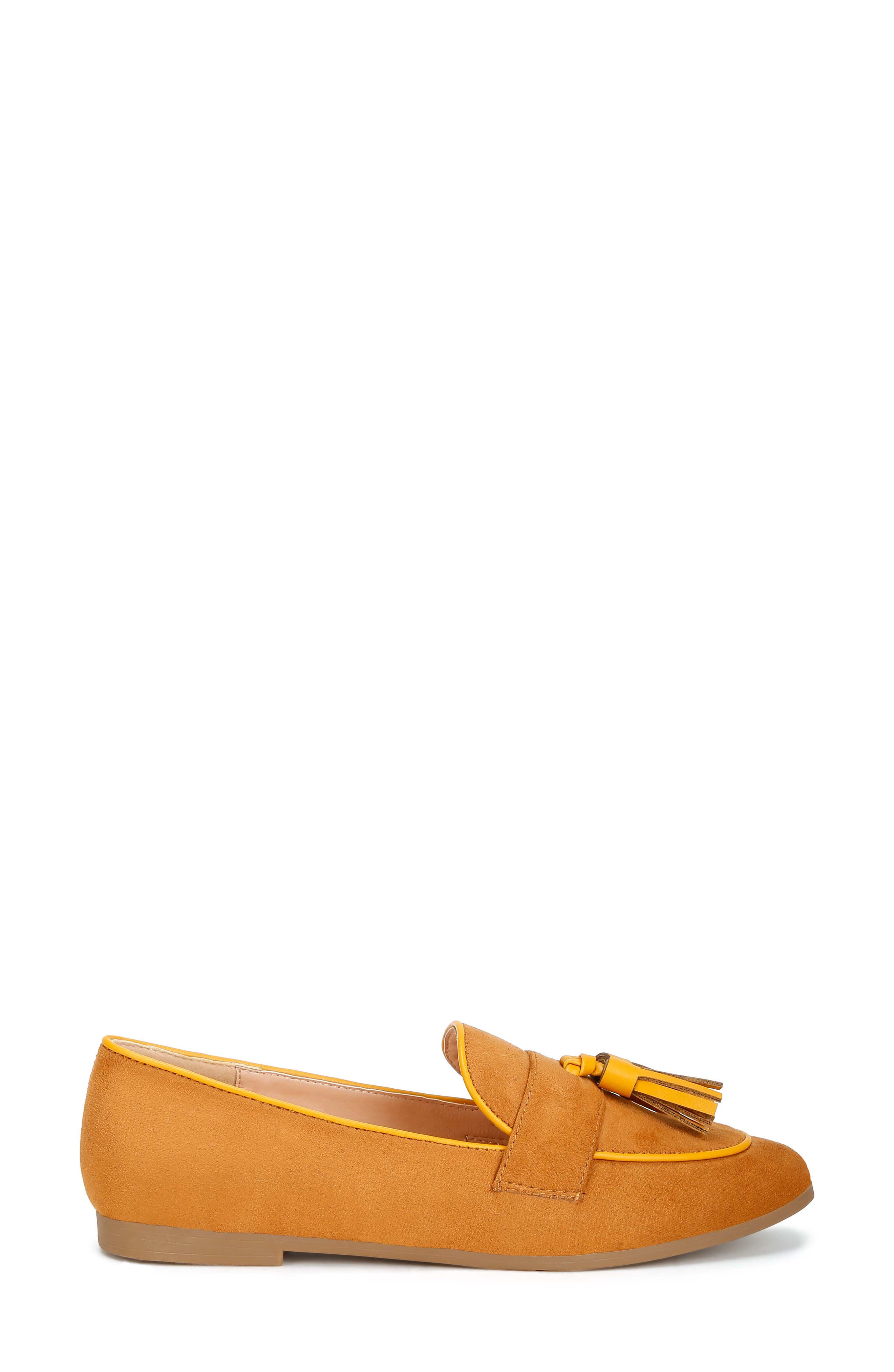 Folklore Tassel Loafer, Alternate, color, TAN