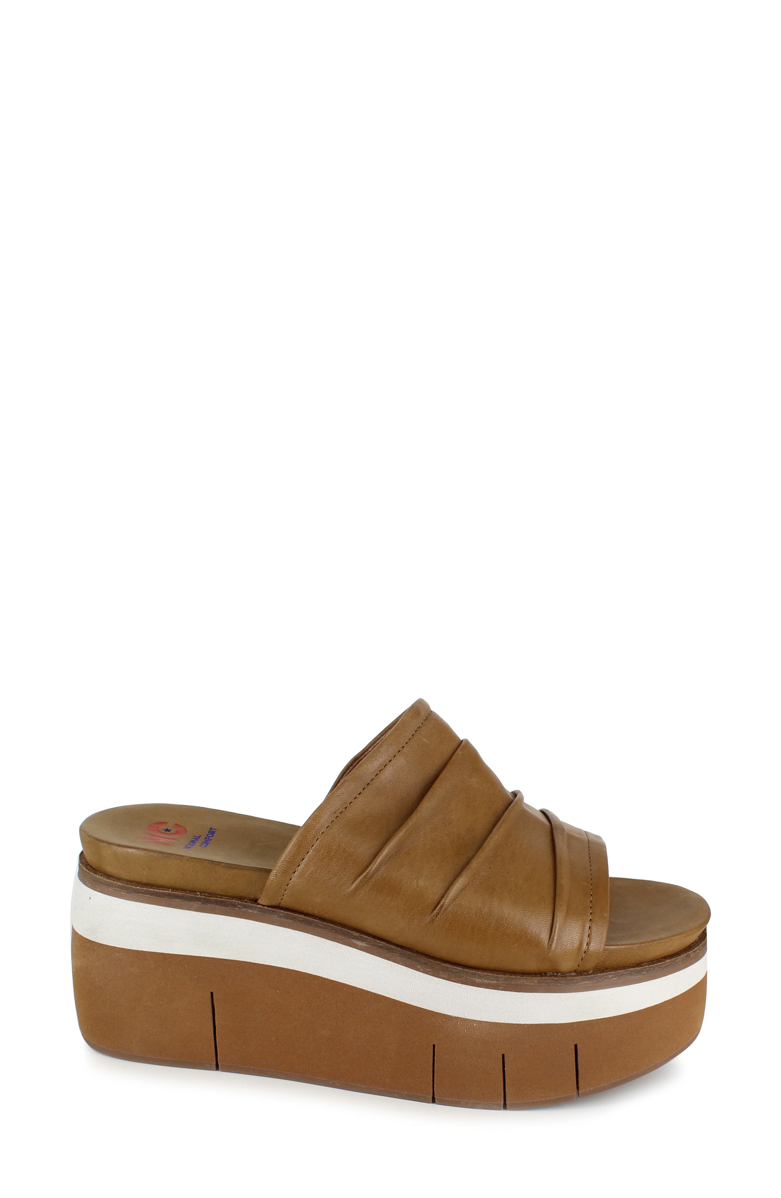Kayci Scrunched Platform Slide Sandal, Alternate, color, TAN LEATHER