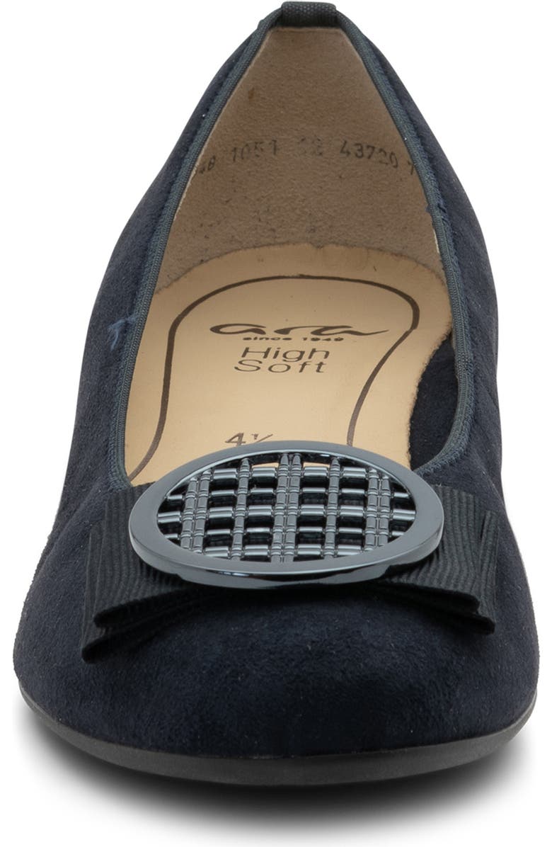 ara Bambi Flat, Alternate, color, Blue