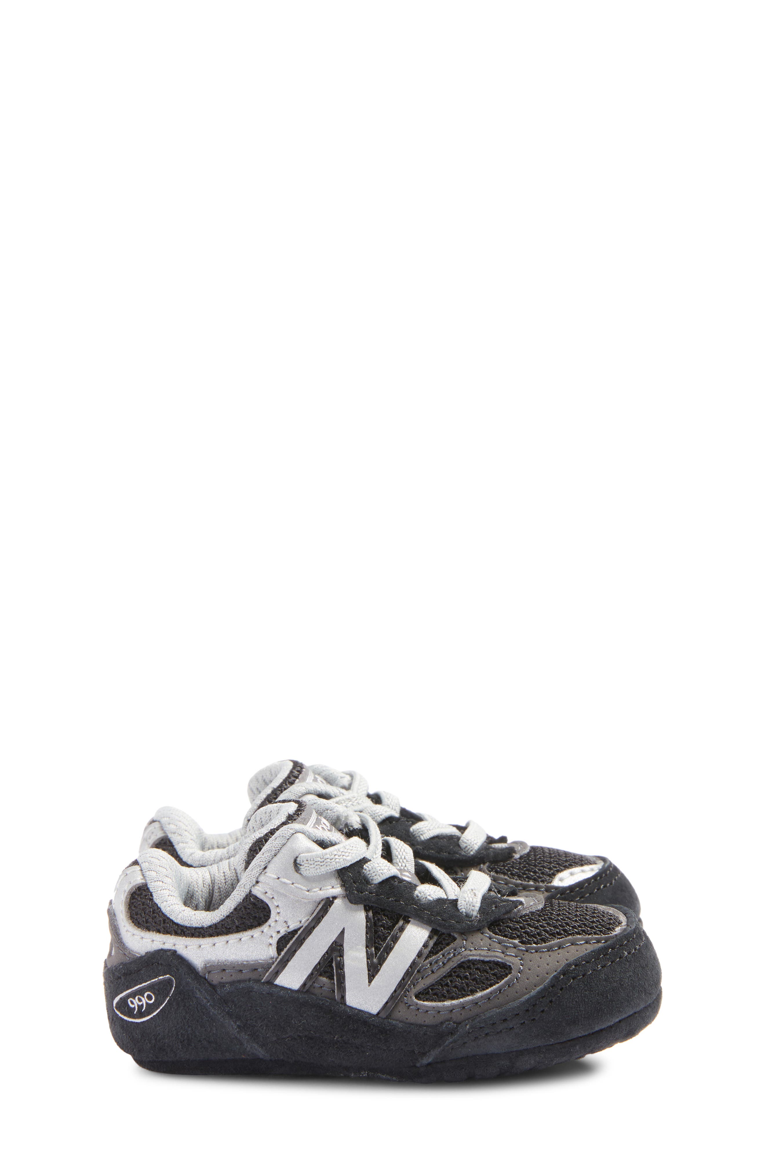 New Balance 990 Sneaker, Alternate, color, 