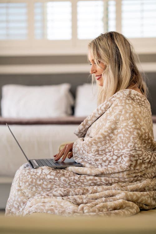 Sea To Me Blankets San Diego Safari Faux Fur Throw Blanket In Brown