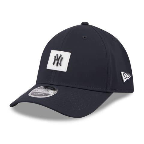 Men's New Era  Navy New York Yankees 2026 Clubhouse M-Crown 39THIRTY Flex Hat