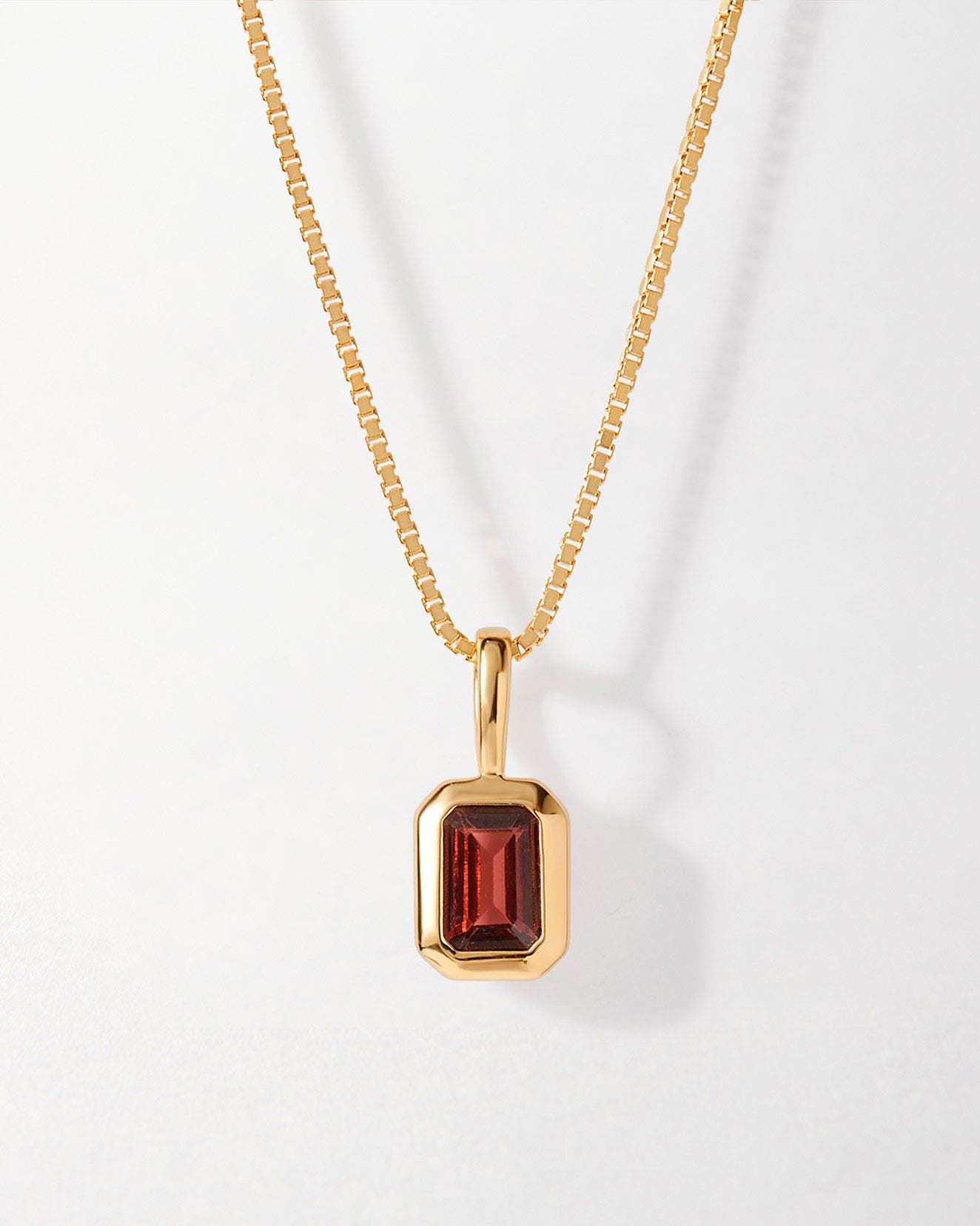 Garnet (January)