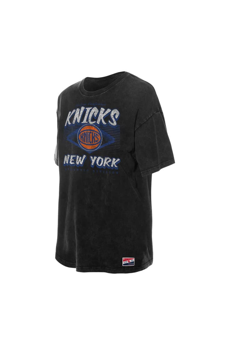 New Era Women's New Era Black New York Knicks Throwback Mineral Wash Oversized T-Shirt, Alternate, color, Black