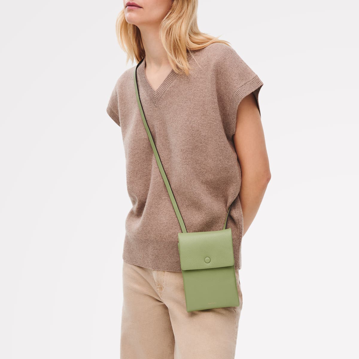 Mallow Street Medium Phone Crossbody Bag, Alternate, color, Apple