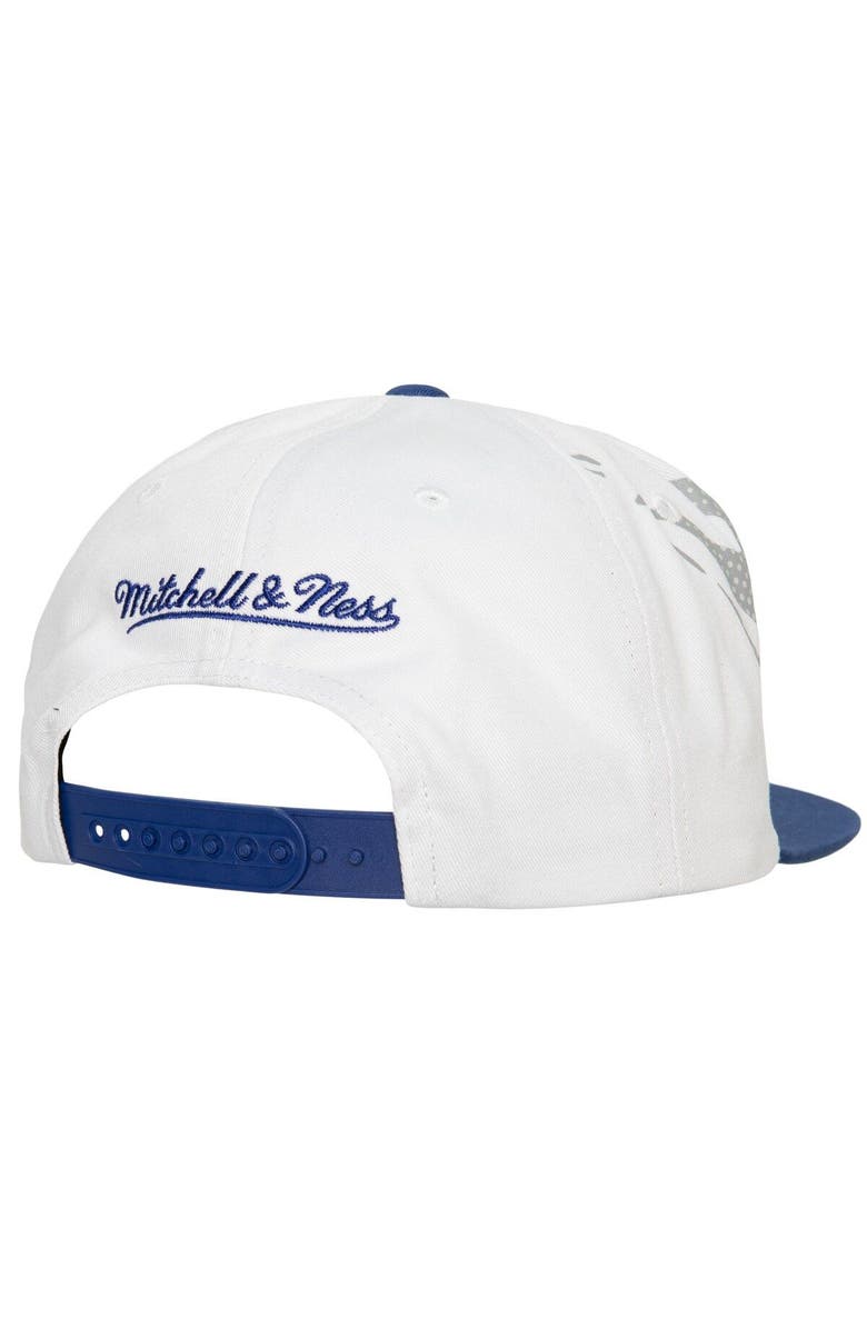Mitchell & Ness Men's Mitchell & Ness White New York Knicks Hot Fire Snapback Hat, Alternate, color,