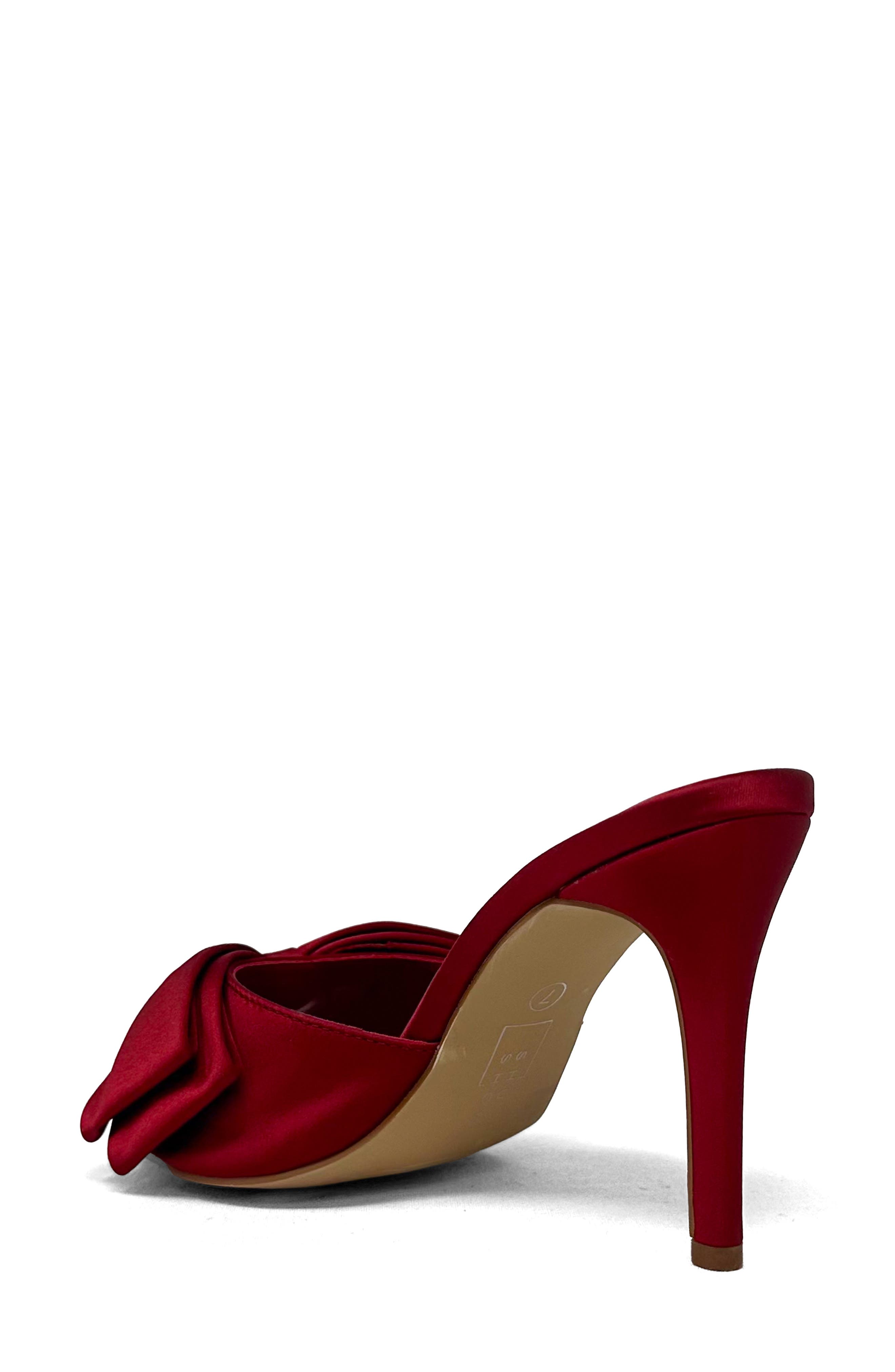 Elena Sandal - image 4