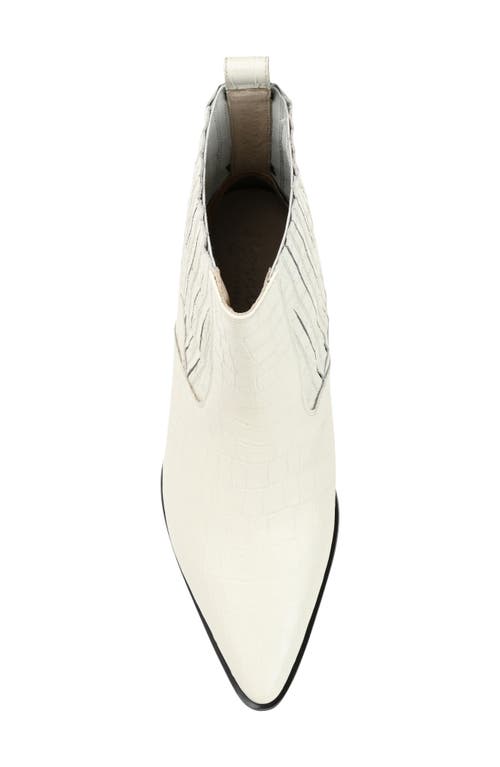Journee Signature Markka Chelsea Boot In Off White