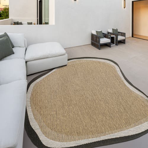 Jonathan Y Wyatt Modern Rustic Abstract Indoor/outdoor Shaped Area Rug In Brown/black
