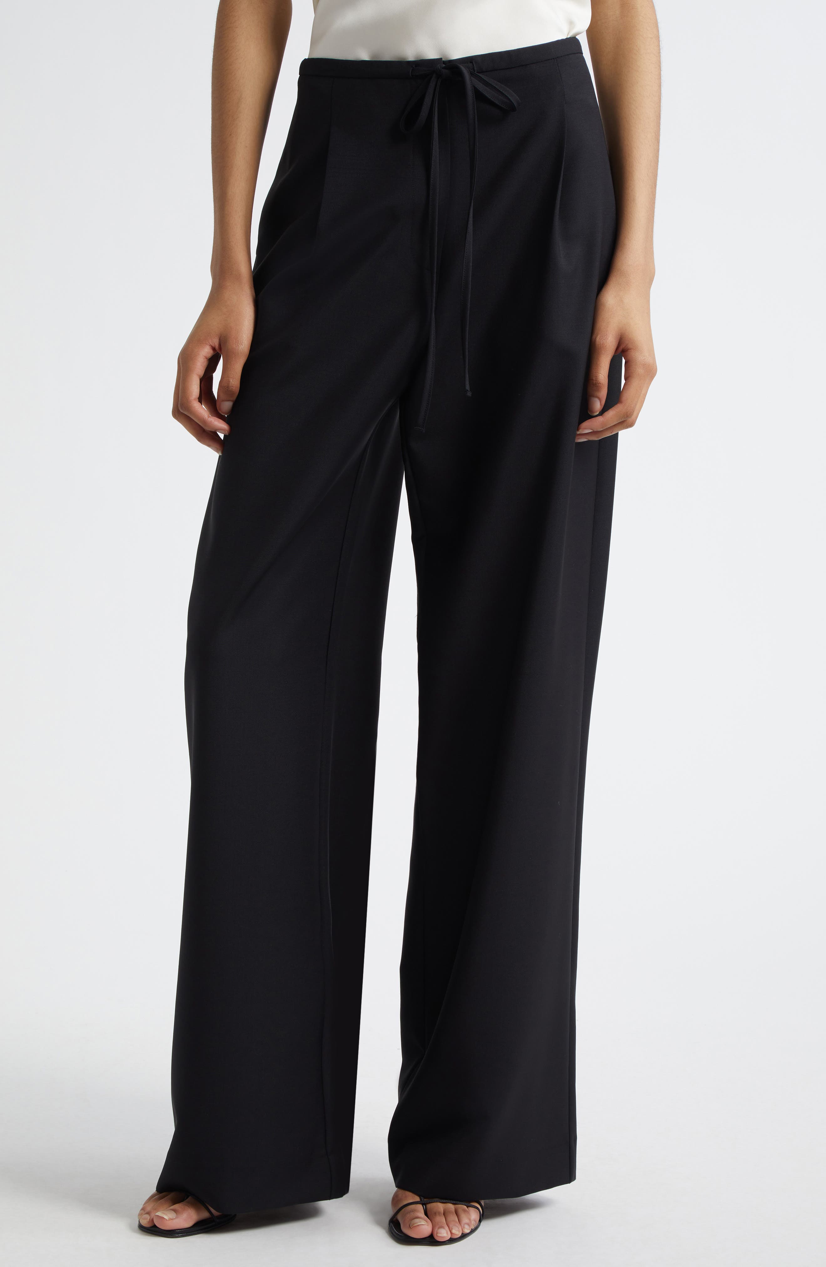 Róhe Relaxed Fit Wool Drawstring Pants